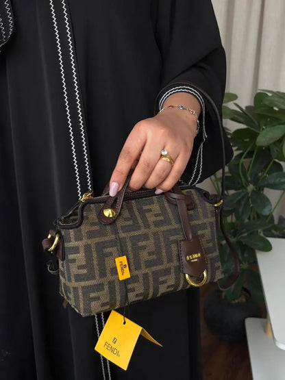 شنطة فندي بنية صغيرة شنط وحقائب fendi bags بني
