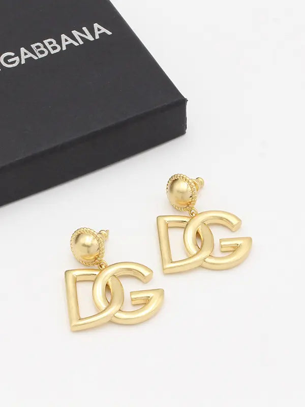 حلق دولتشي اند غابانا وسط ذهبي حلق Dolce&amp;Gabbana ذهبي