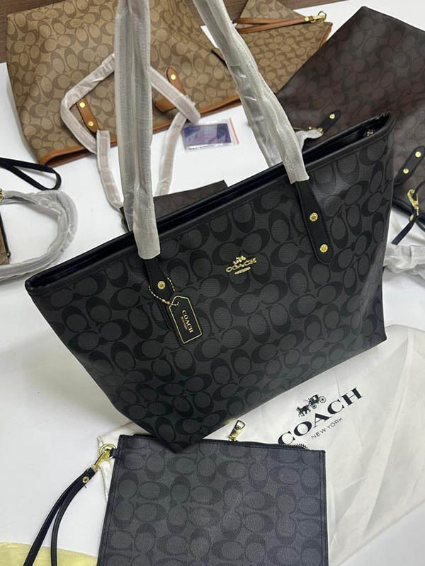 شنطة كوتش ماستر كبيرة شنط وحقائب coach bags