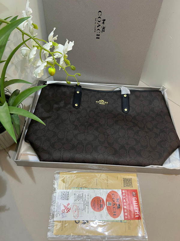 شنطة كوتش ماستر كبيرة شنط وحقائب coach bags
