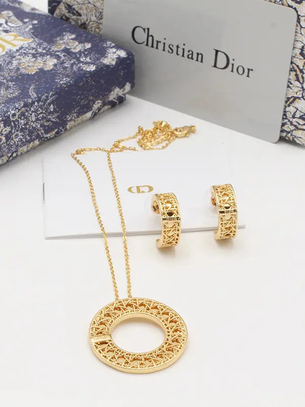 طقم ديور ميتال مدور ذهبي اطقم dior