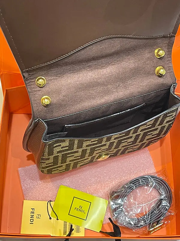 شنطة فندي الجديد ماستر شنط وحقائب fendi bags