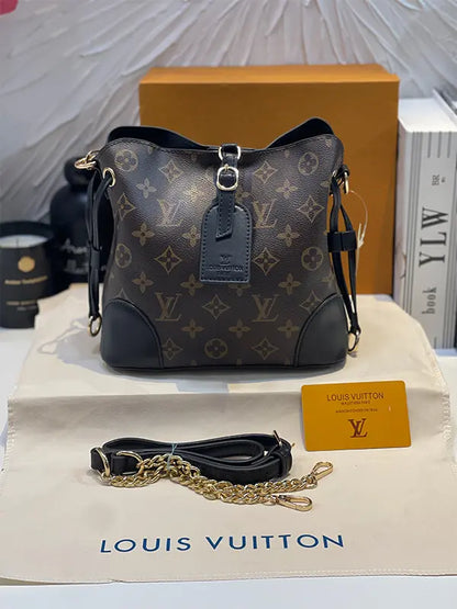 شنطة لويس فيتون ماستر بني وسط شنط وحقائب louis vuitton bags