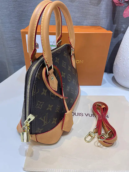 شنطة لويس فيتون الحجم الكبير الماستر شنط وحقائب louis vuitton bags