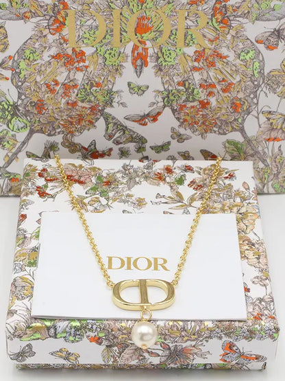 سلسال ديور سلسال dior ذهبي