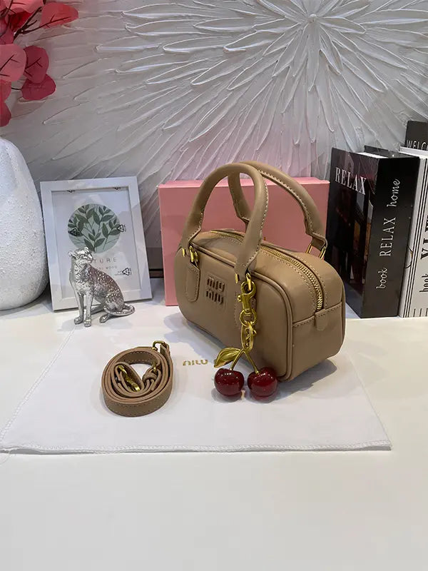 شنطة ميوميو مودرن شنط وحقائب miumiu bags