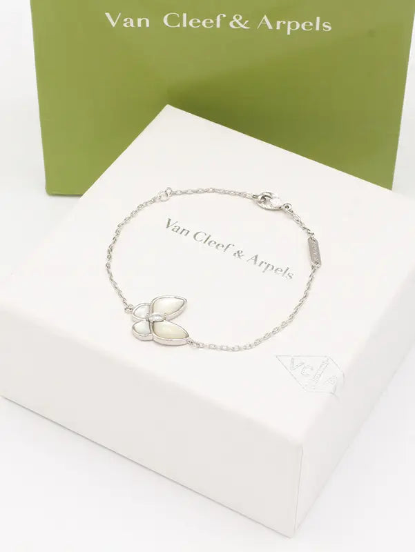 اسواره فان كليف فراشة اند اربلز الماستر اسواره van cleef
