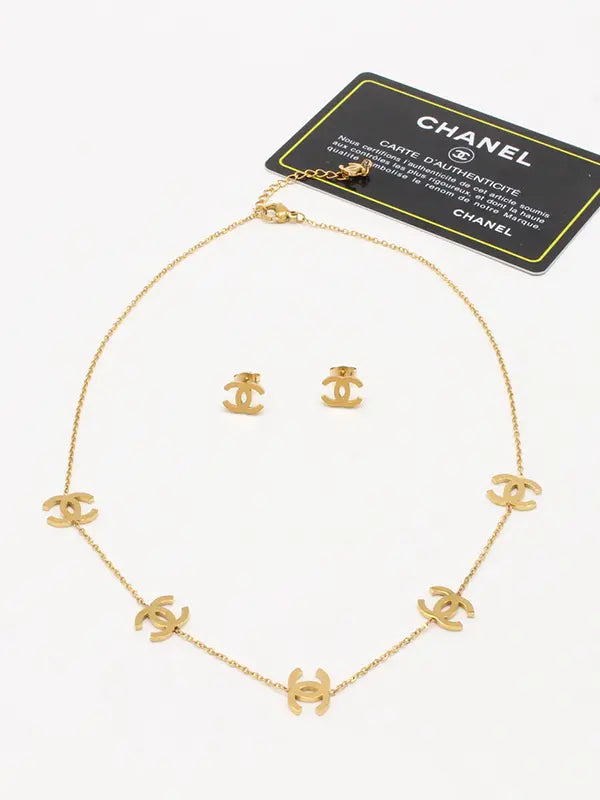 طقم شانيل 2 قطع 665 اطقم chanel ذهبي