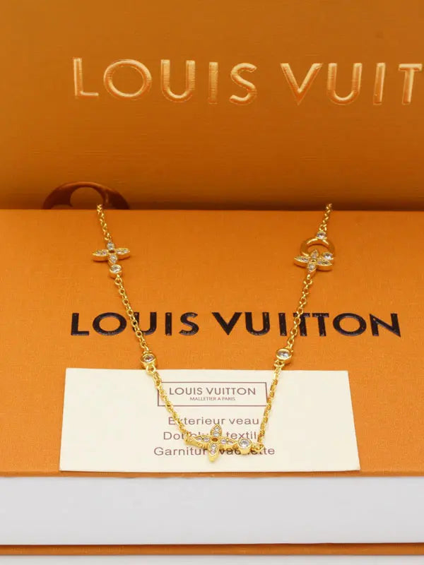 سلسال لويس فيتون لونق شاين 682 سلسال louis vuitton