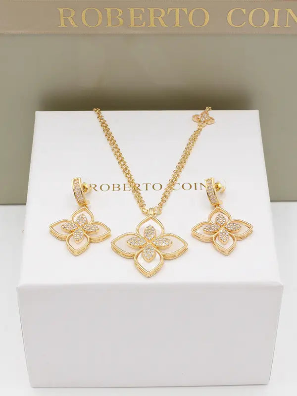 طقم روبرتو كوين 22690 اطقم roberto coin ابيض ذهبي