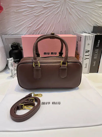 شنطة ميو ميو فلات بني شنط وحقائب miumiu bags