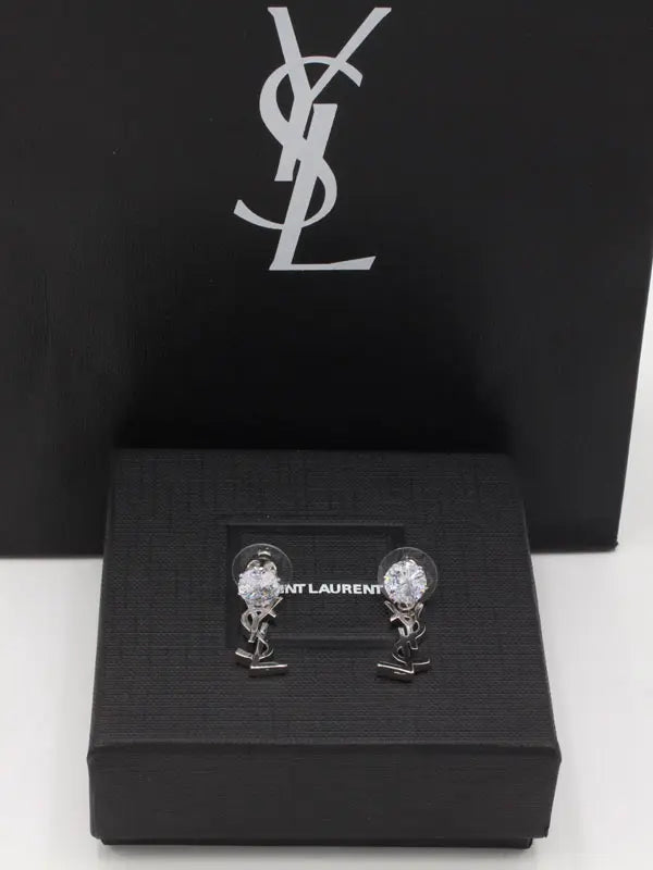 حلق ايف سان لوران ماستر 697 حلق ysl