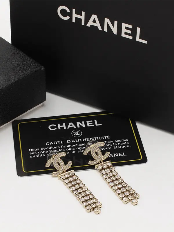 حلق شانيل 541 حلق chanel ذهبي مطفي