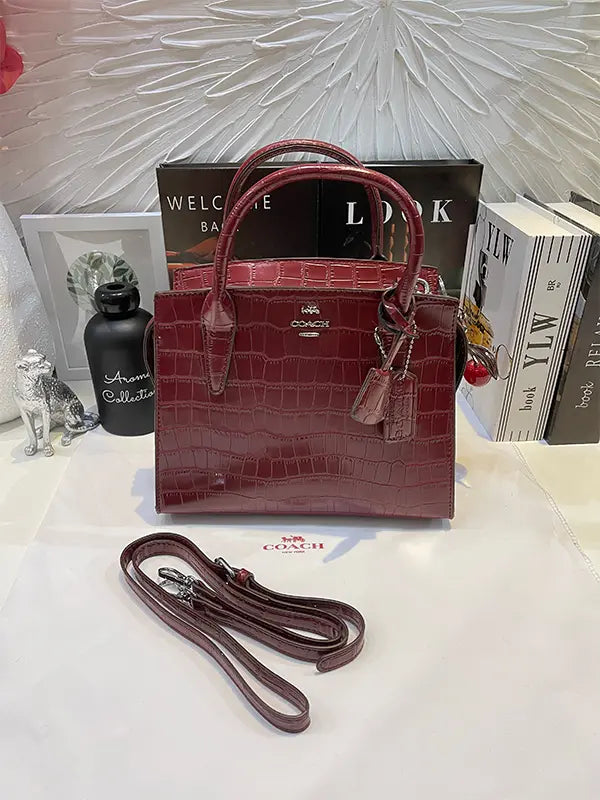 شنطة كوتش ريد فلفت شنط وحقائب coach bags