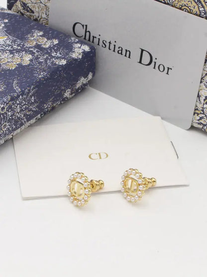 حلق ديور الجديد 680 حلق dior