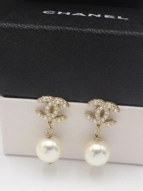 حلق شانيل انتيك لولو 647 حلق chanel
