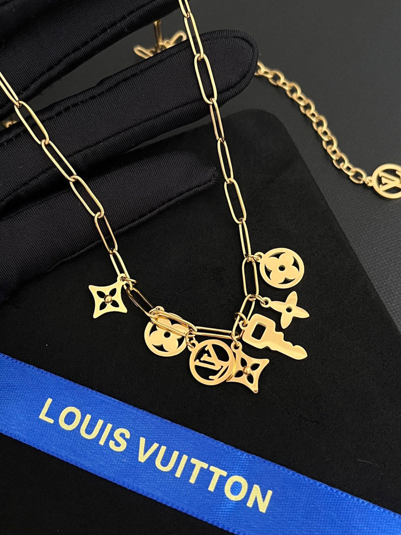 سلسال لويس فيتون بدنتس قولد سلسال louis vuitton