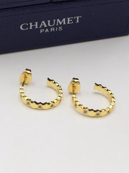 حلق شومية مدور صغير زركون ماستر حلق chaumet