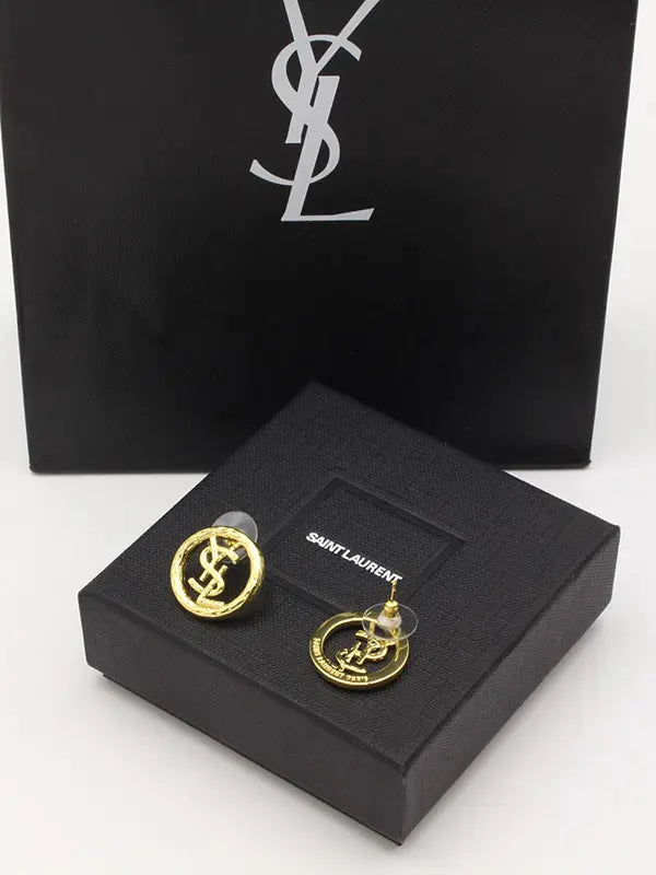 حلق ايف سان لوران ميتال مدور لوقو حلق ysl