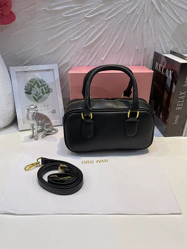 شنطة ميوميو مودرن شنط وحقائب miumiu bags