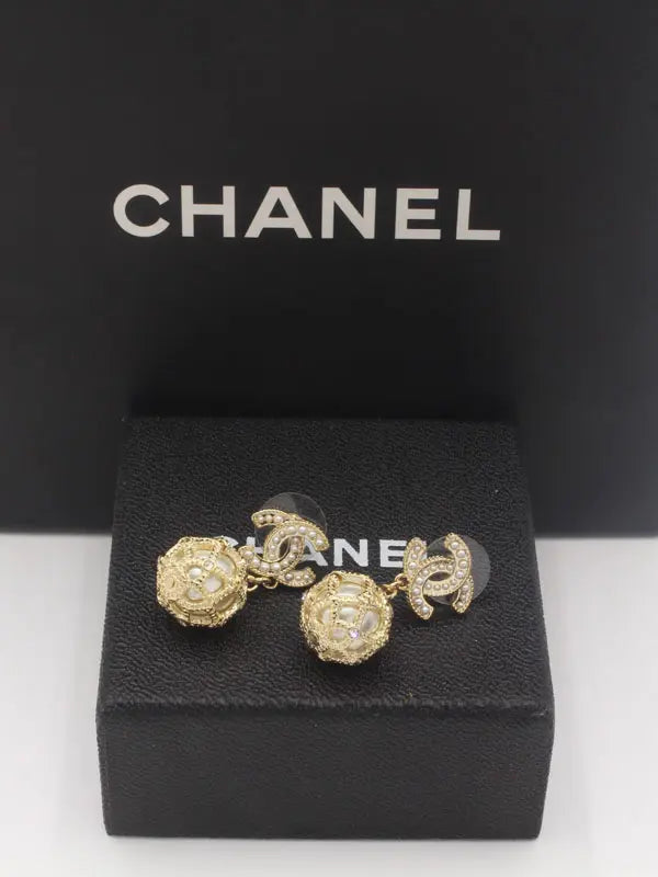 حلق شانيل 656 حلق chanel
