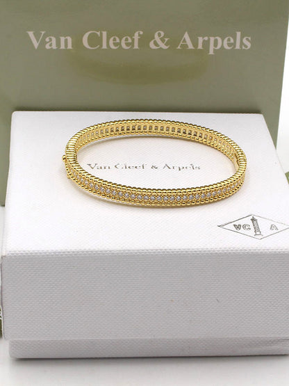 اسواره فان كليف بانقل زركون لوقو اسواره van cleef