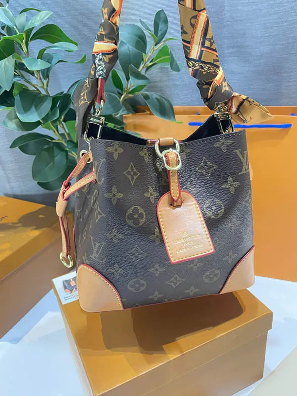 شنطة لويس فيتون الجديد ماستر 83 شنط وحقائب louis vuitton bags
