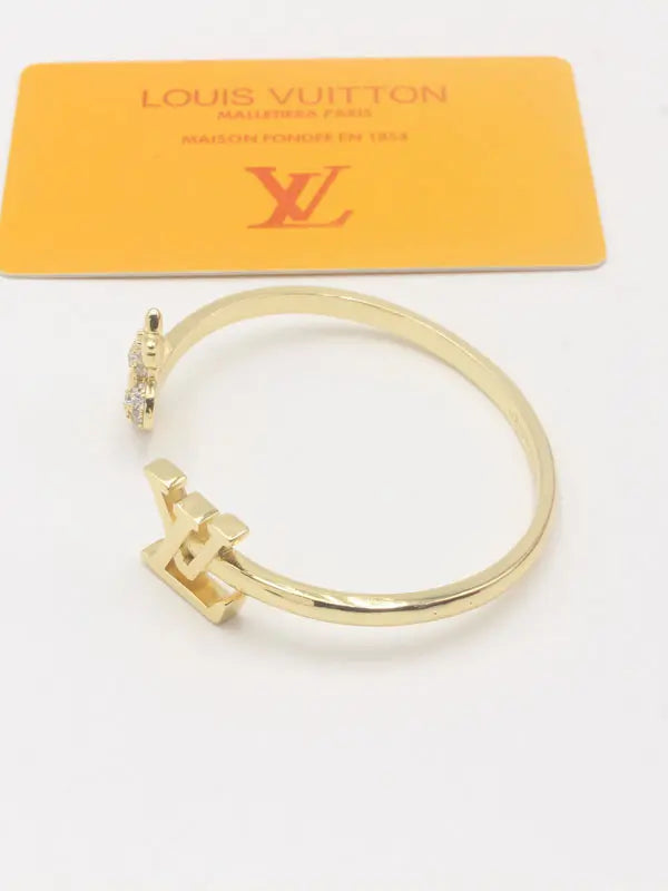 اساور لويس فيتون نيو بانقل زركون لوقو ماستر اسواره louis vuitton