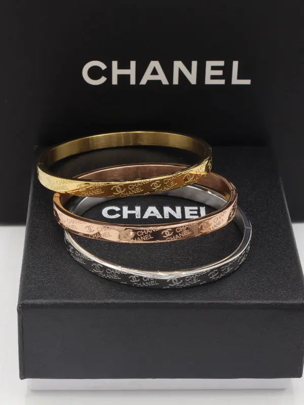 اساور شانيل ثلاثيه ميني لوقو اسواره chanel ملون