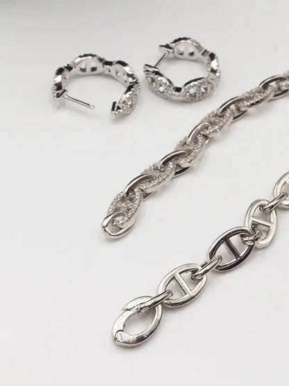 طقم apm زركون فضي لوقو اطقم APM