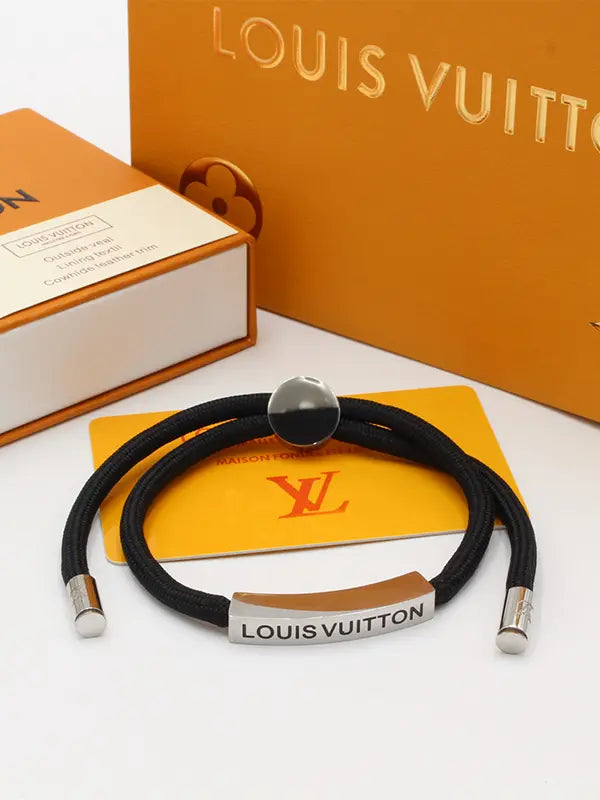 اساور لويس فيتون ماستر روب اسود اسواره louis vuitton