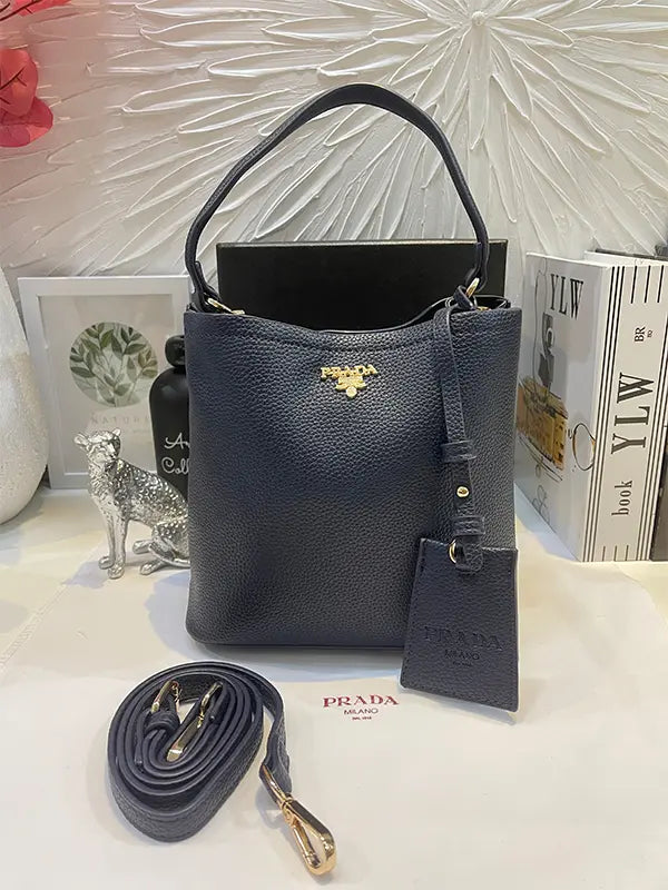 شنطة برادا ليذر شنط وحقائب brada bags كحلي