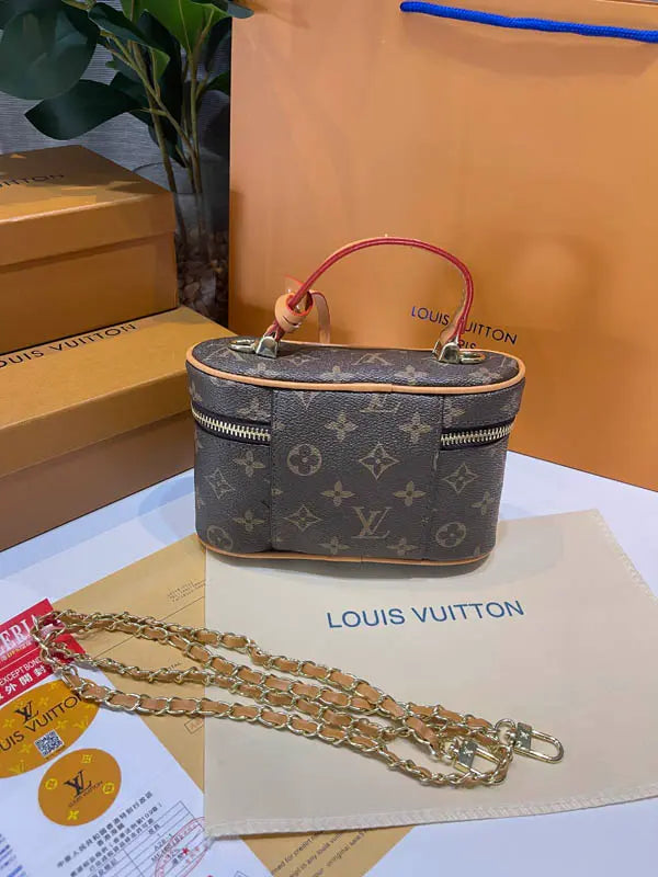 شنطة لويس فيتون ماستر نيو لوك شنط وحقائب louis vuitton bags