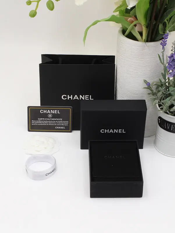 ملحقات شانيل للاطقم 5 قطع وردة هدايا chanel
