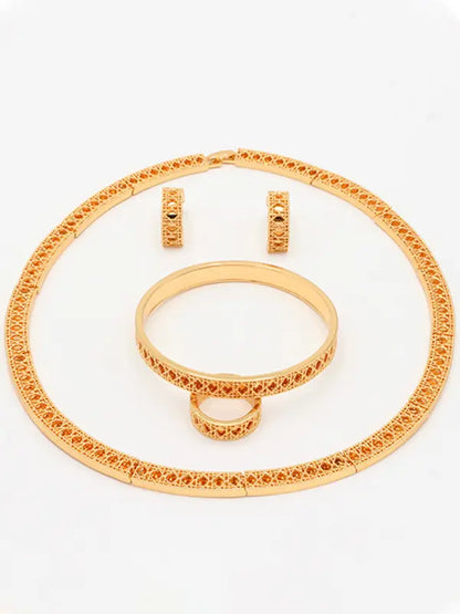 طقم ديور 4 قطع اطقم dior ذهبي 7