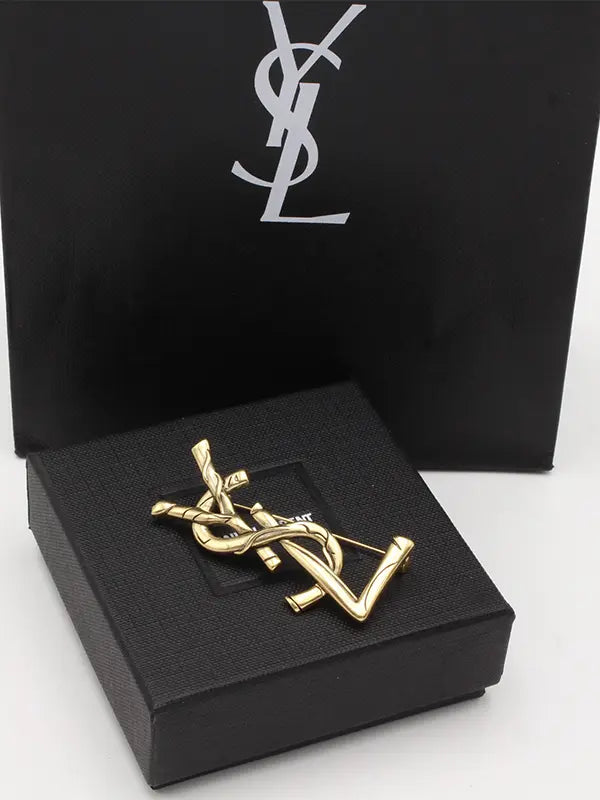 بروش ايف سان لوران انتيك مطفي ميديوم بروش ysl