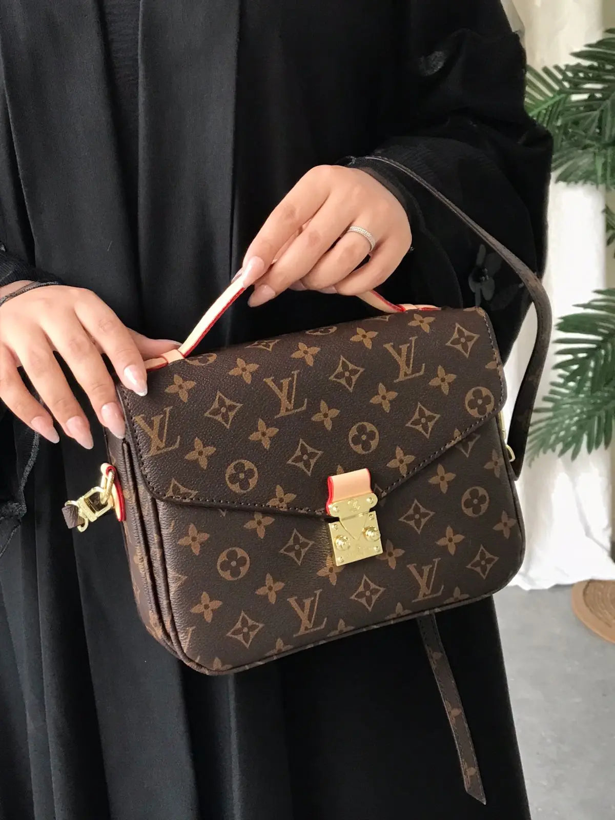 شنطة لويس فيتون موديل بوشيت ماستر false louis vuitton bags