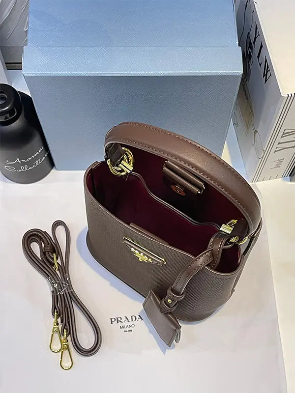 شنطة برادا شنط وحقائب brada bags