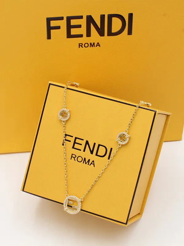 سلسال فندي زركون نيو ستايل لوقو سلسال fendi ذهبي
