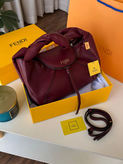 شنطة فندي فنديغرافي الماستر شنط وحقائب fendi bags