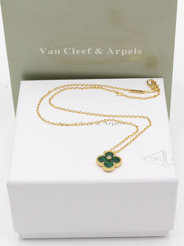 سلسال فان كليف الوردي الجديد سلسال van cleef اخضر