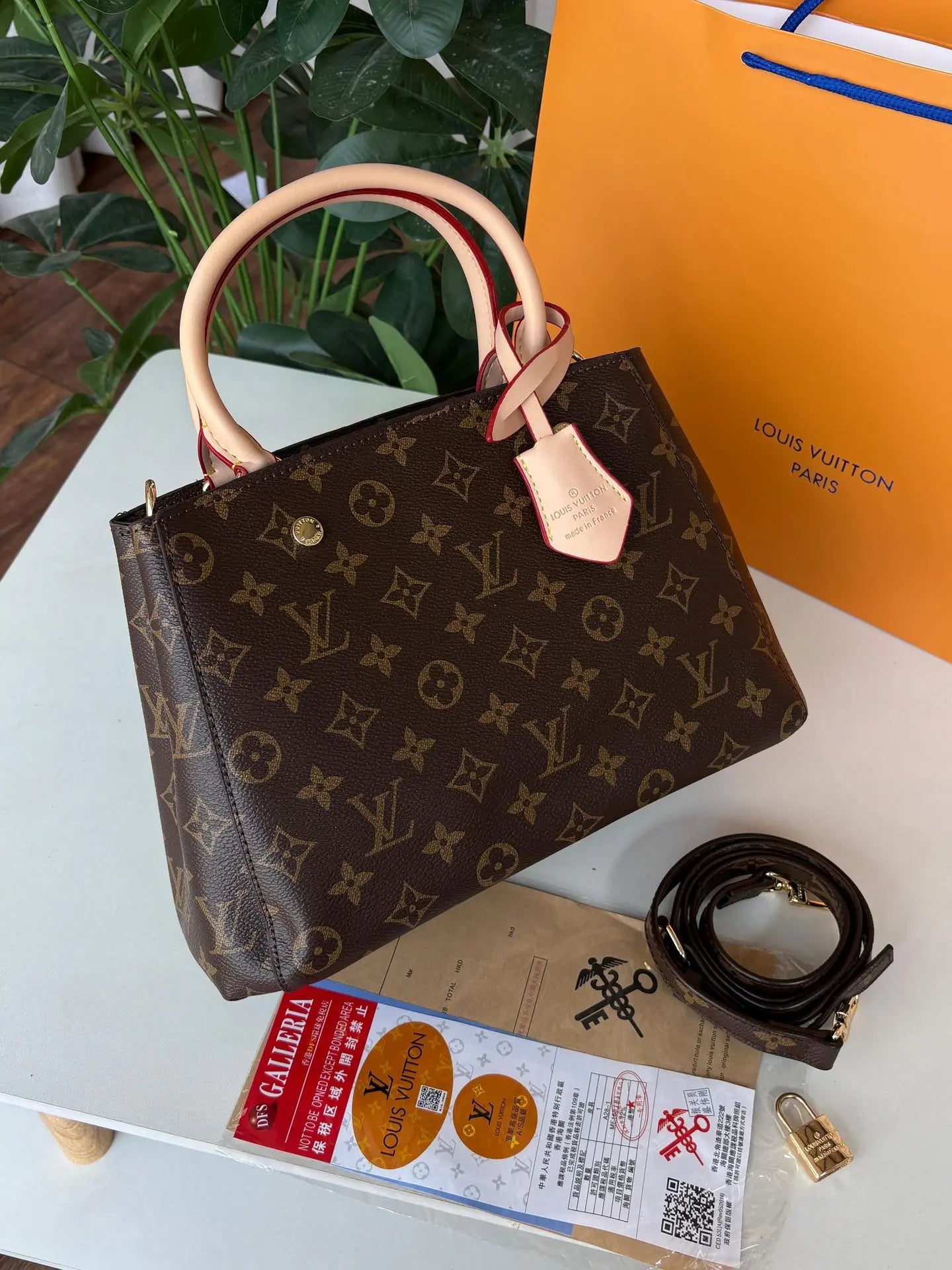 شنطة لويس فيتون مونتاين الكبير ماستر شنط وحقائب louis vuitton bags