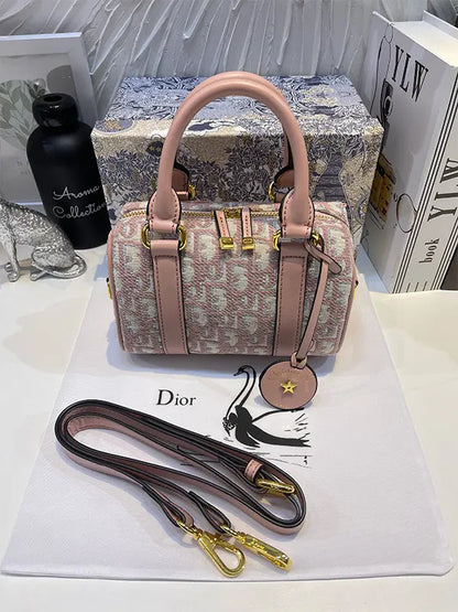 شنطة ديور صغيره الوان متعدده شنط وحقائب dior bags وردي