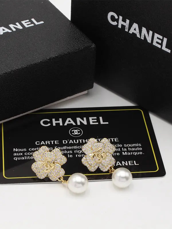 حلق شانيل 562 حلق chanel