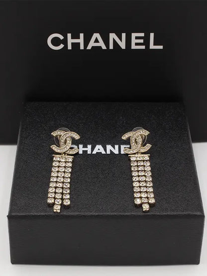 حلق شانيل 541 حلق chanel