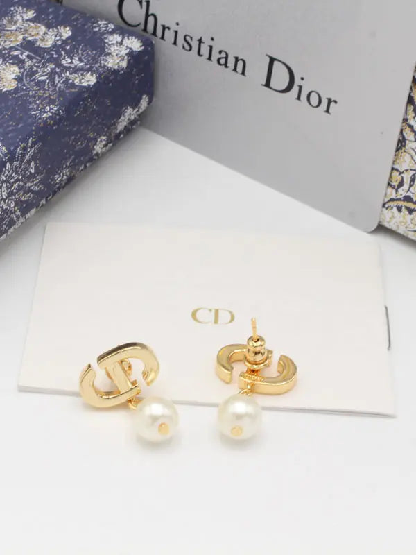 حلق ديور الجديد 677 ماستر حلق dior