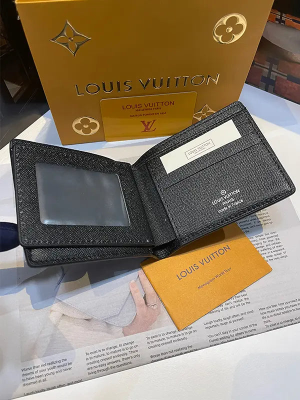 بوك لويس فيتون 324 محافظ louis vuitton bags