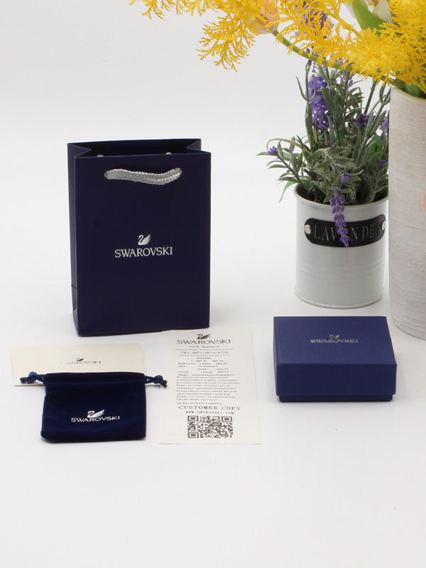 (ملحقات سواروفسكي للاكسسوارات (علبه مربع هدايا Swarovski