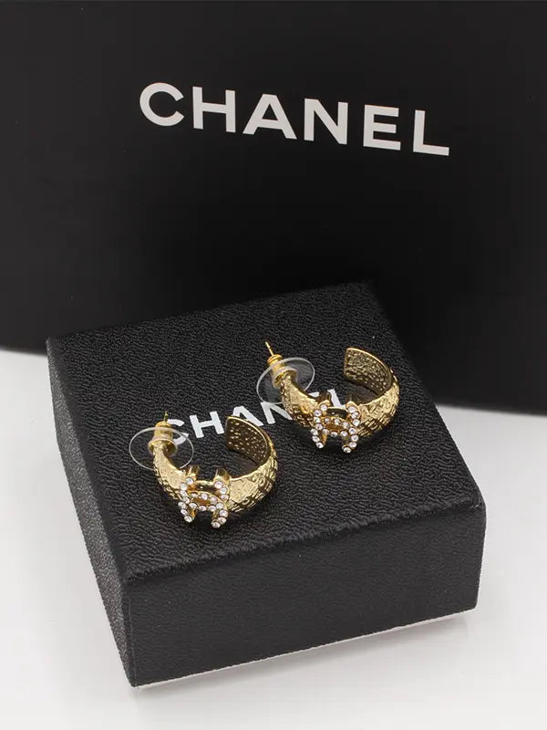 حلق شانيل 558 حلق chanel