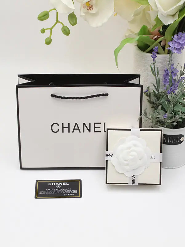 ملحقات شانيل للاطقم مربع هاي فيرجن هدايا chanel